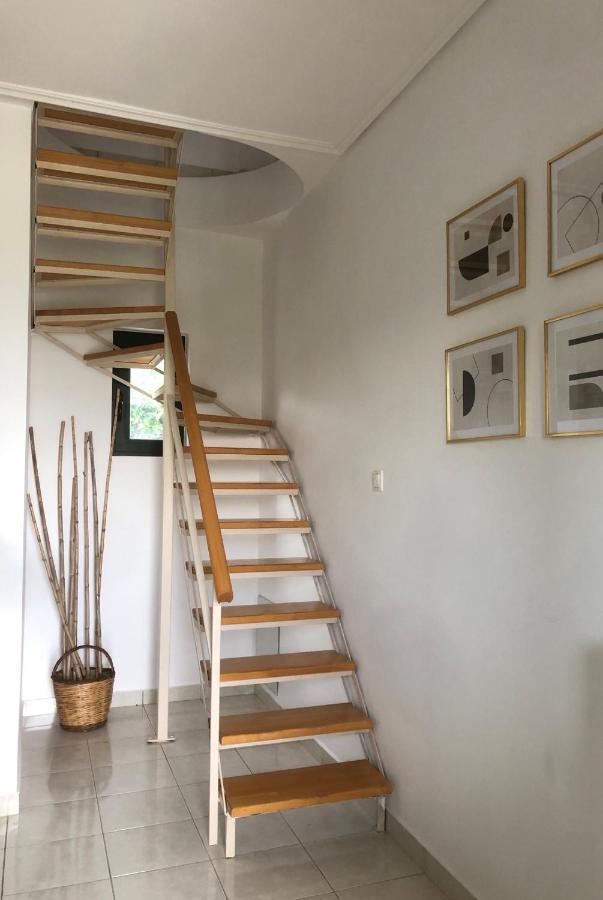 Politia Villas Каристос Екстериор снимка